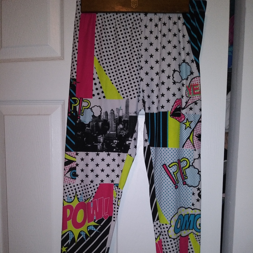 Epic Treads comic leggings